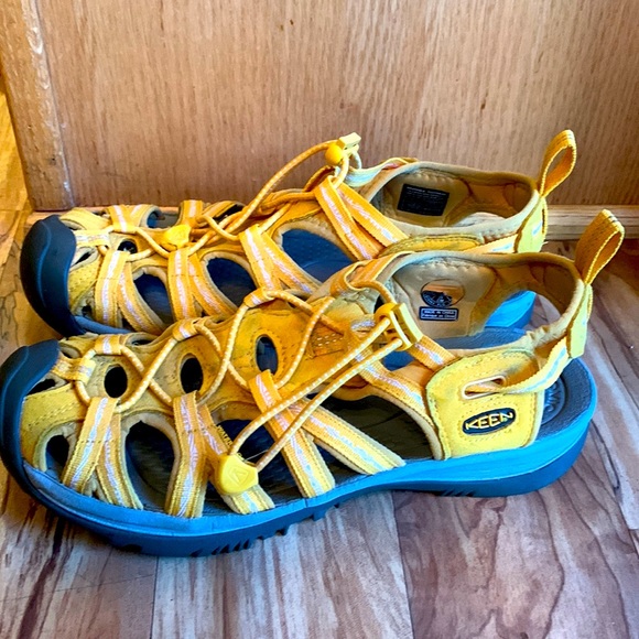 Keen Shoes | Keen Whisper 9 Womens Vegan Waterproof Adjustable Fishing Hiking Boat Sandals | Color: Gray/Yellow | Size: 9 | Pm-45969004's Closet